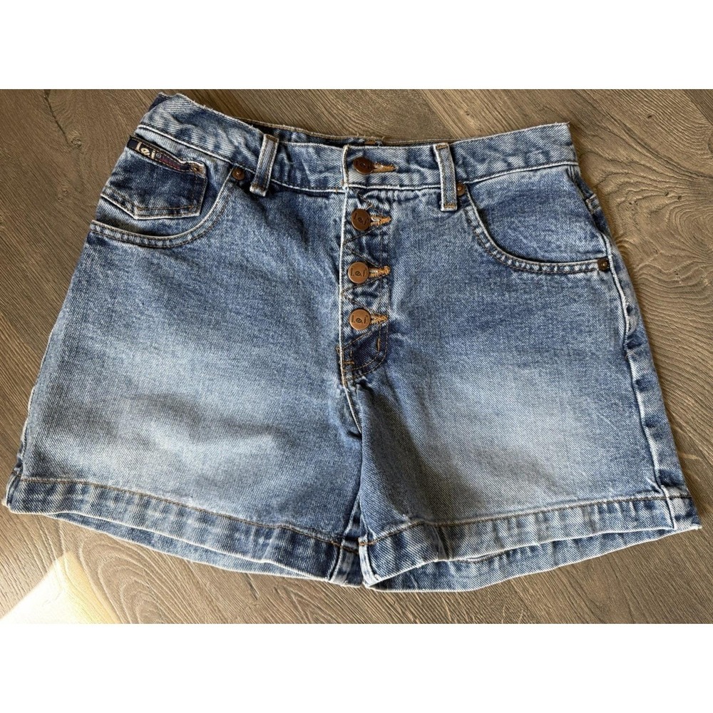 Vtg Y2K LEI Mom denim Shorts Mid Rise  Size 5 loose fit